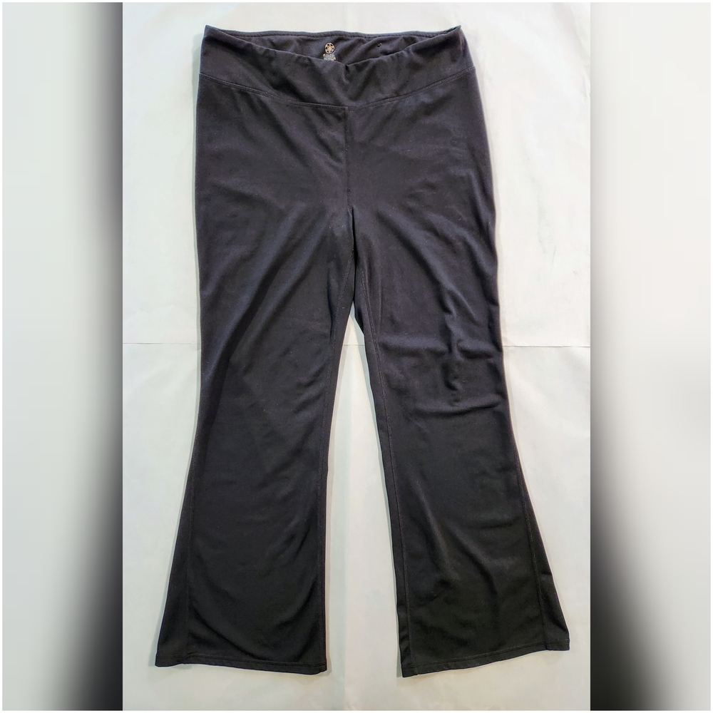 GAIAM Black Yoga Pants